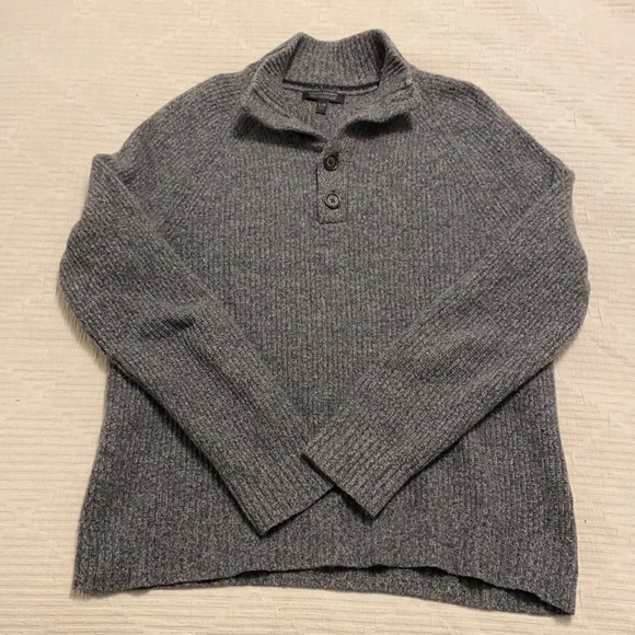 Banana Republic Other - Banana Republic pullover